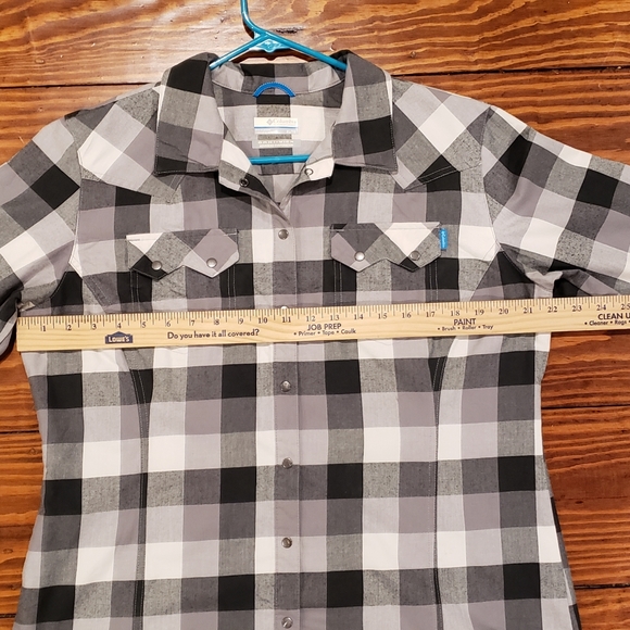 Columbia Coal Plaid Saturday Trail Flannel Western-Style L/S Shirt - Picture 6 of 10